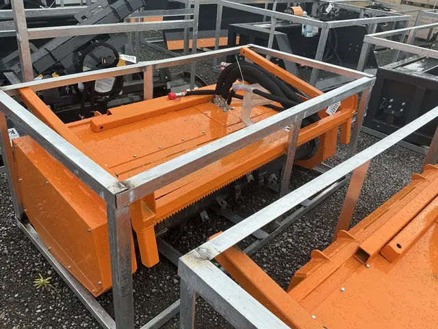 SKID STEER DRUM MULCHER